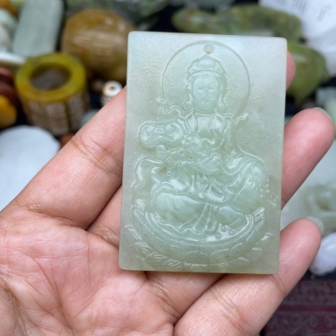 蛇纹石玉未镶嵌颈饰14