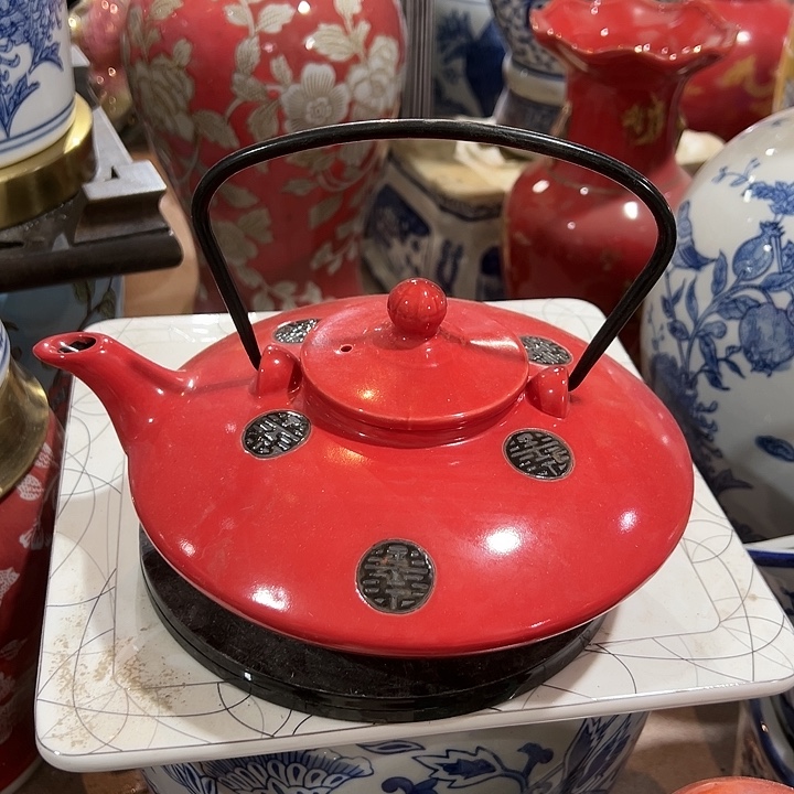 瓷片瑕，。。。。。。。。。。。