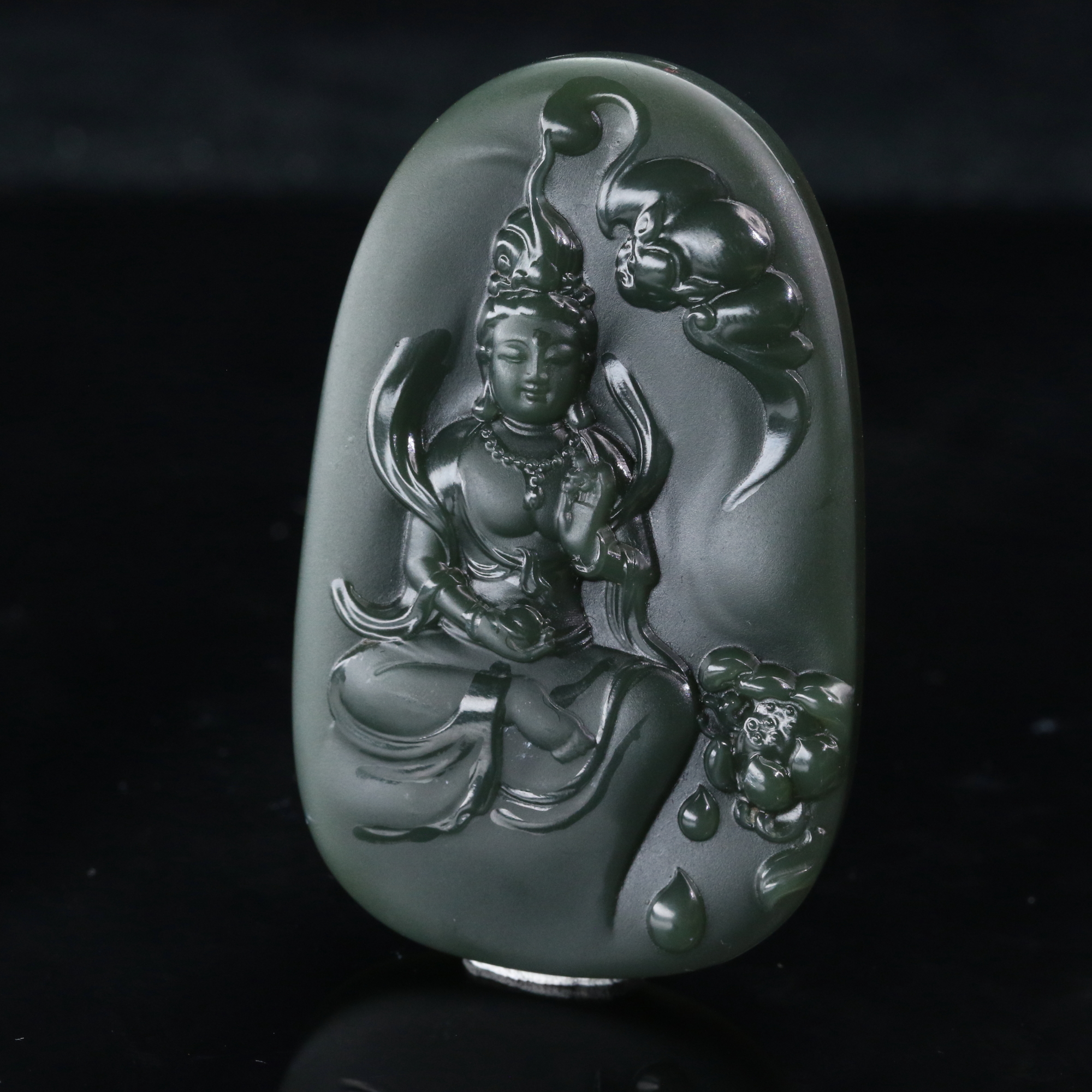 19和田玉塔青观音牌/300223上海嘉禾拍卖