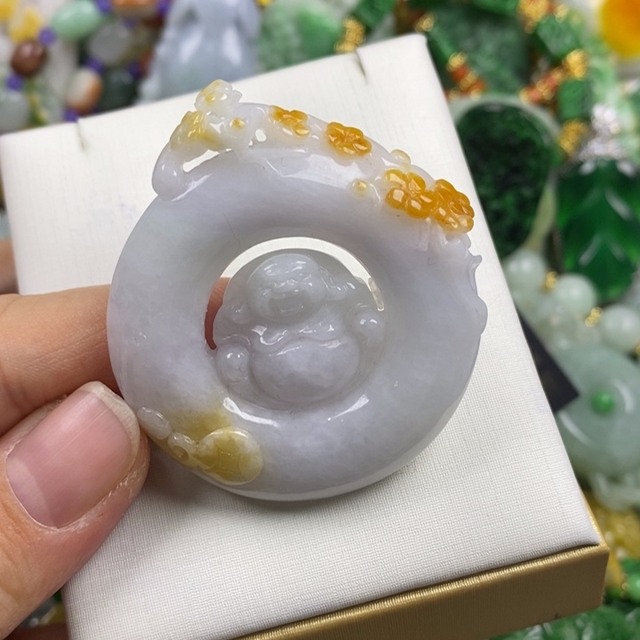 翡翠未镶嵌吊坠(赠链)