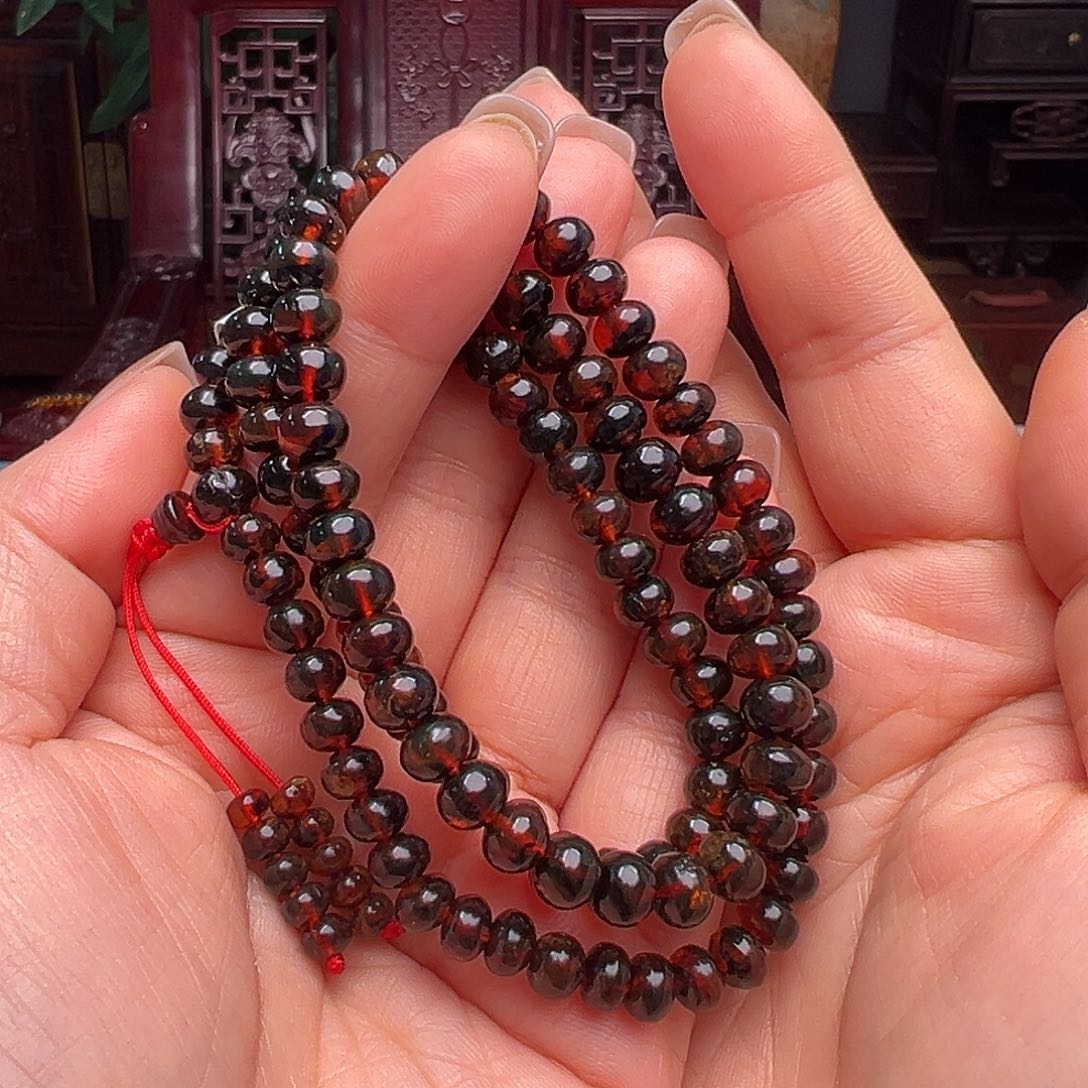 琥珀裸石未镶嵌抚顺琥珀20596。六