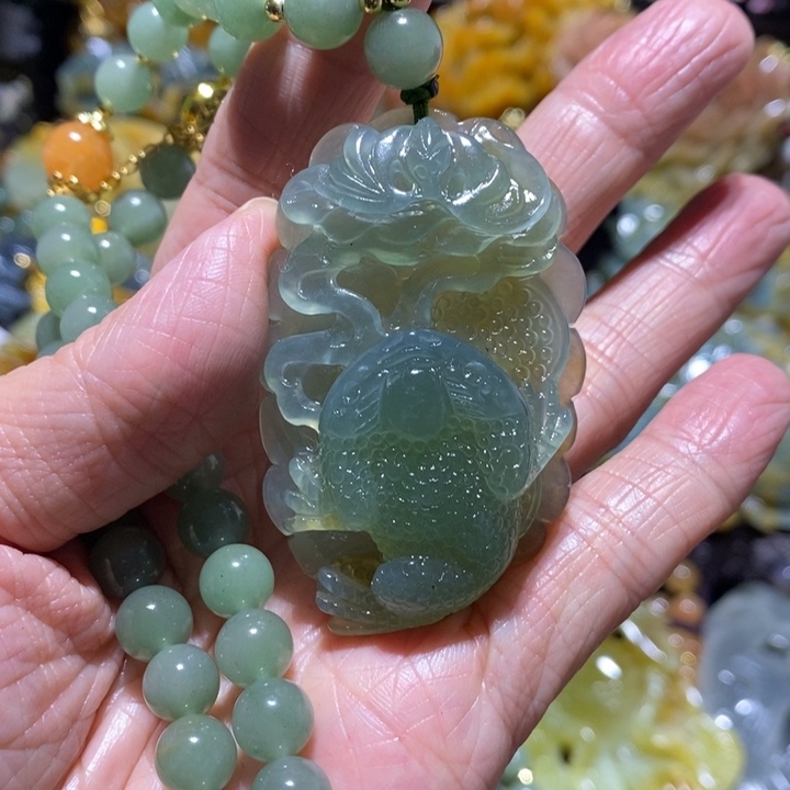 岫玉岫玉吊坠未镶嵌