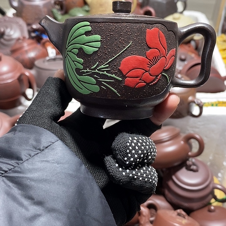 紫砂茶壶微瑕微笑