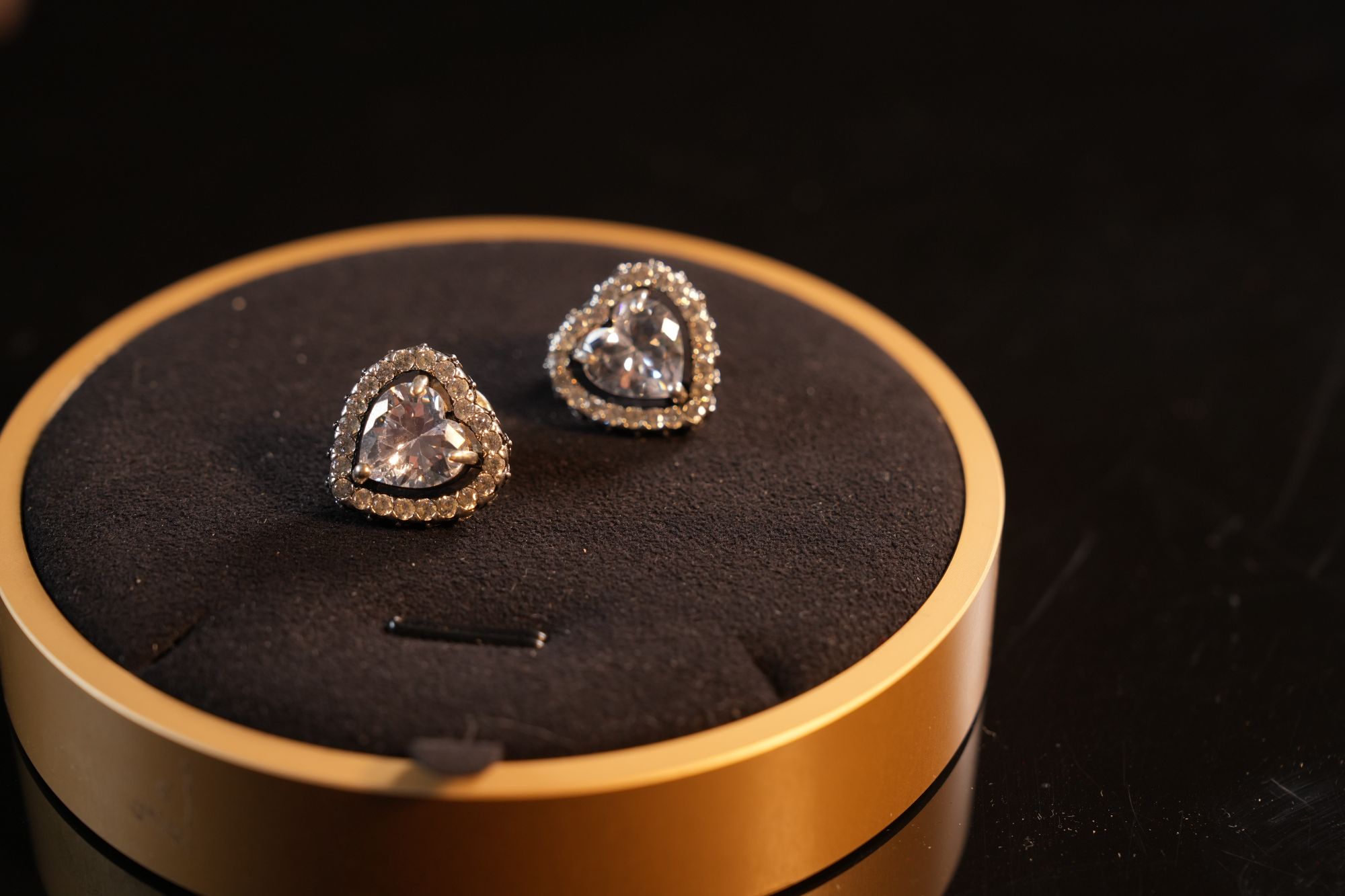 H035法式浪漫风心心相印优雅爆闪轻奢心形项链+耳钉