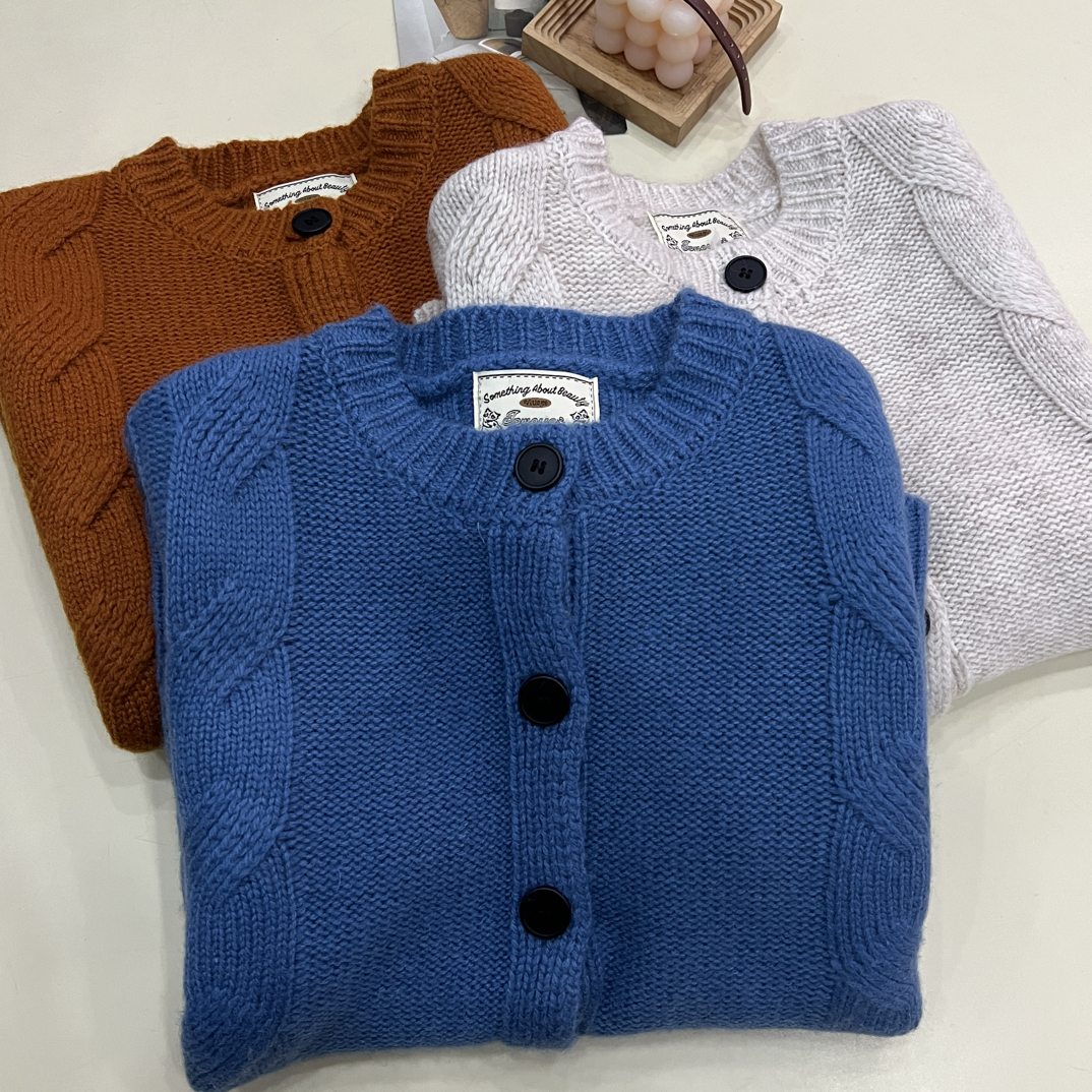 绒品 韩系纯色麻花加厚圆领马甲针织衫