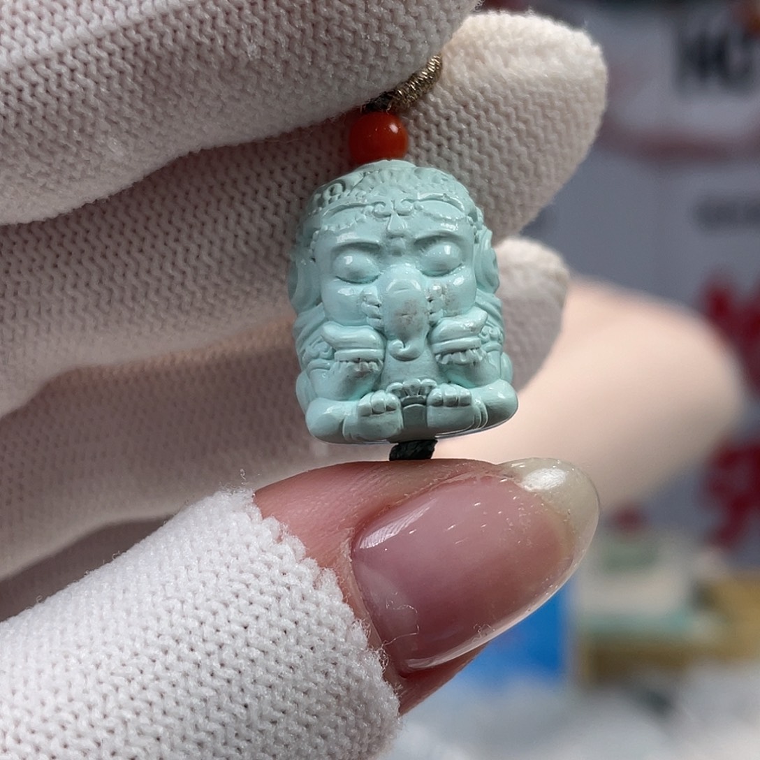 绿松石未镶嵌挂件