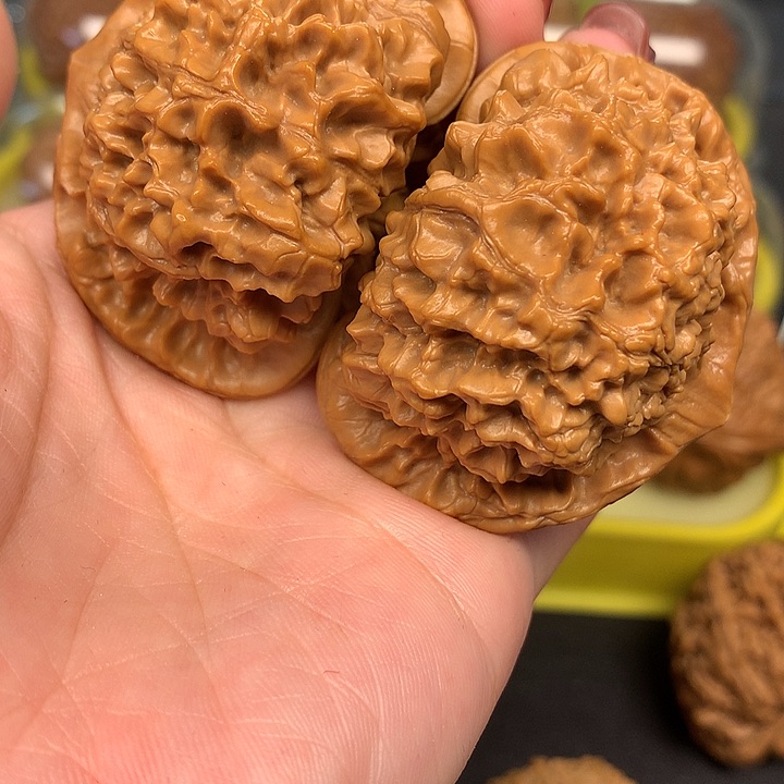 文玩核桃吊坠幽*51加官帽