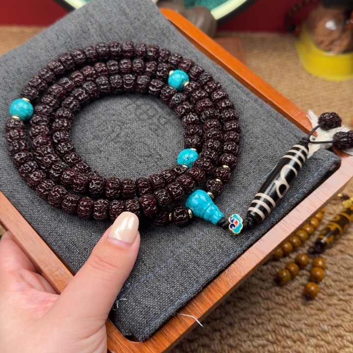 二***哥金刚菩提吊坠黑金