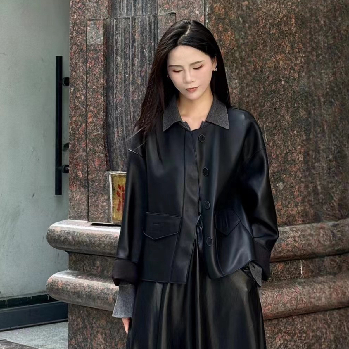 易缔媤美式复古时尚皮衣夹克43470
