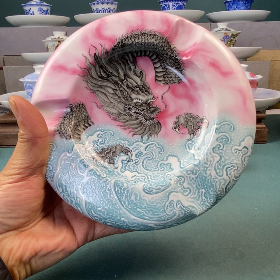 龙纹雪茄缸哈哈哈