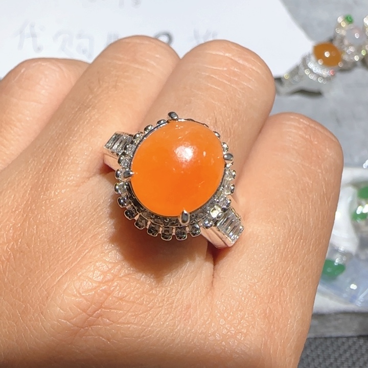 定制翡翠未镶嵌翡翠