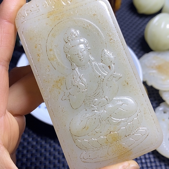 吊坠白玉菩提支持七天无理由