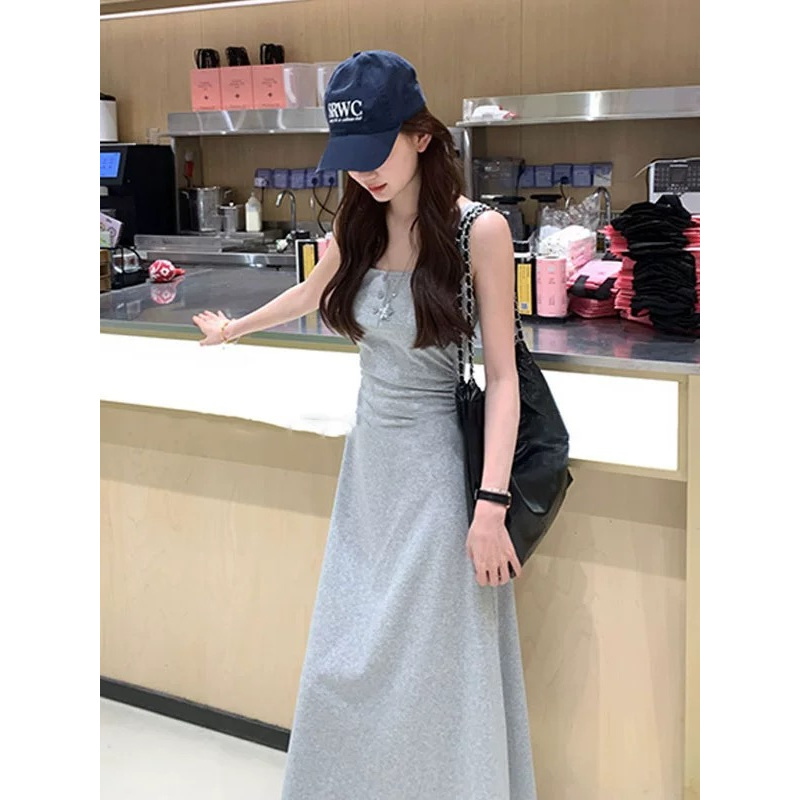 独特漂亮掐腰修容吊带连衣裙子女2025夏季收腰显瘦气质背心大摆裙