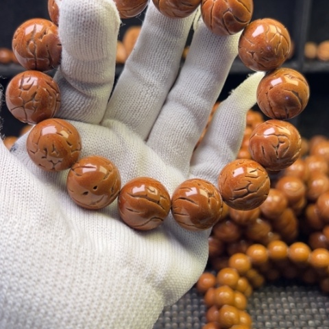 桃核吊坠炸*18尺寸龙纹