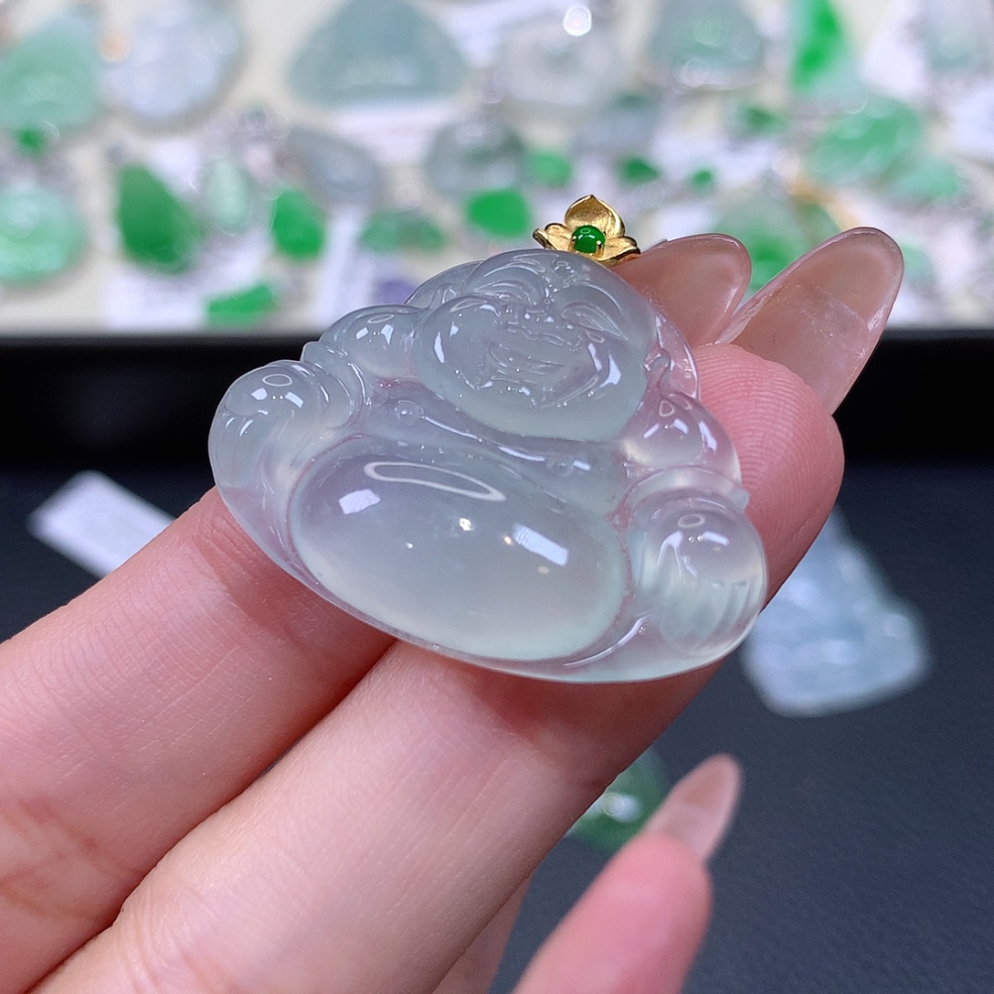 翡翠18K金镶嵌颈饰