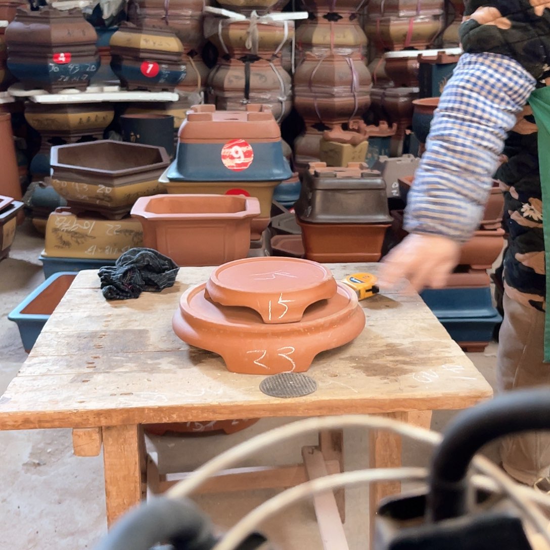 紫砂花盆托盘两个