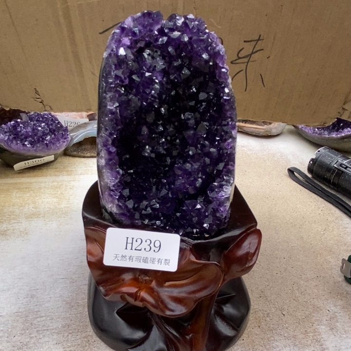 紫晶大型摆件（非配饰）未镶嵌