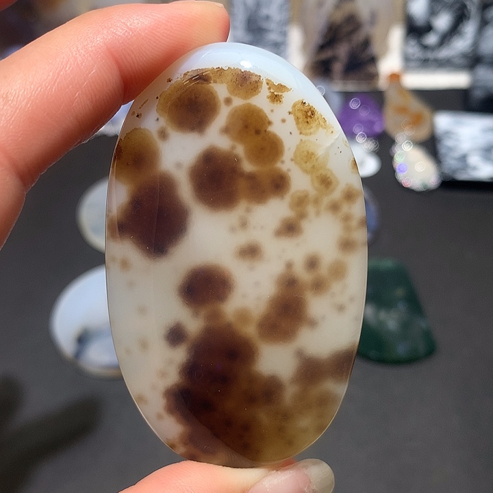 未镶嵌玛瑙/玉髓珠宝奇石