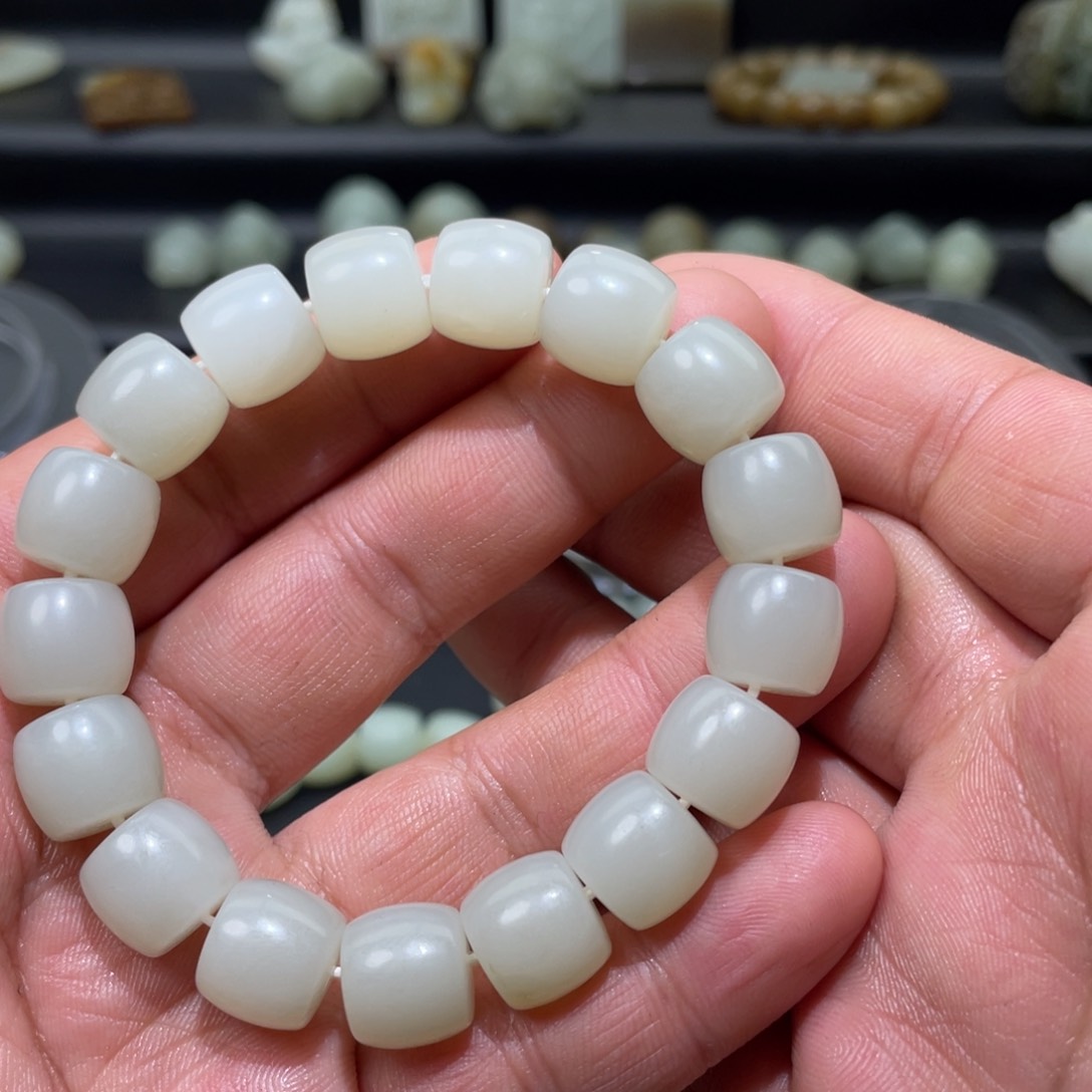 和田玉挂件未镶嵌兴**公