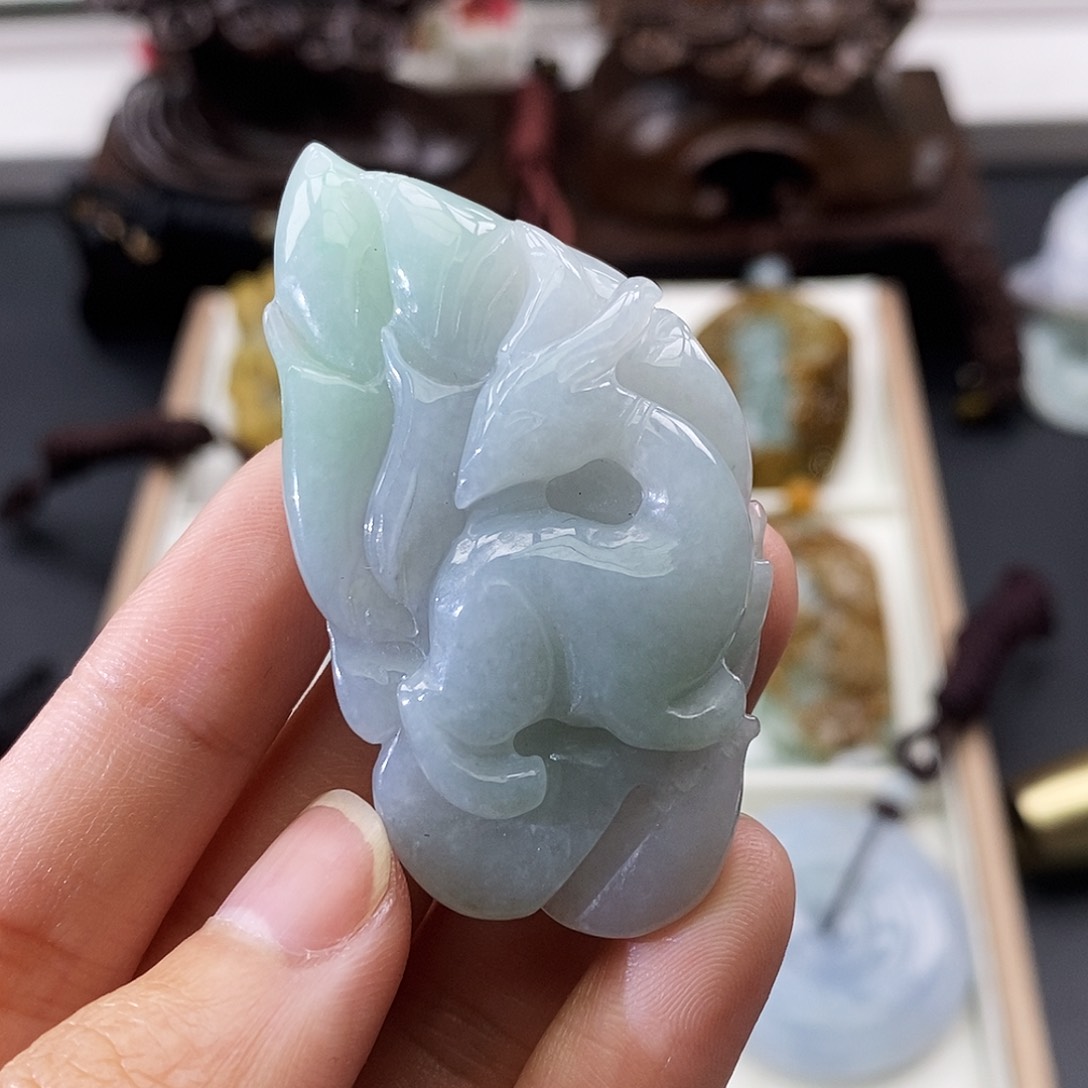 颈饰未镶嵌翡翠昆****眉缅甸翡翠a货