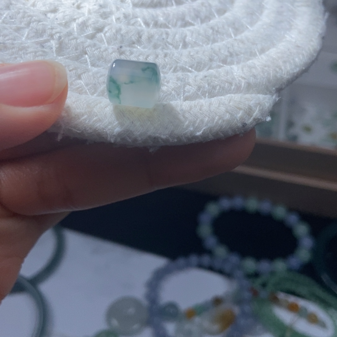 定制翡翠未镶嵌翡翠10.3*8.6