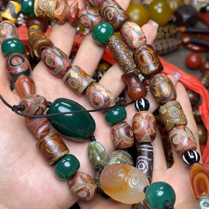 玛瑙/玉髓未镶嵌颈饰