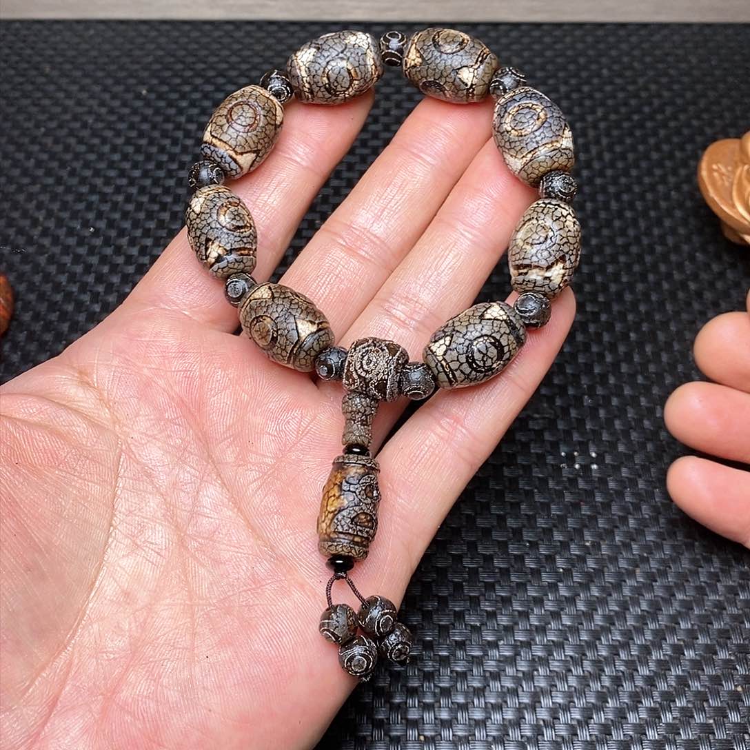 玛瑙/玉髓手链未镶嵌泡****嗑