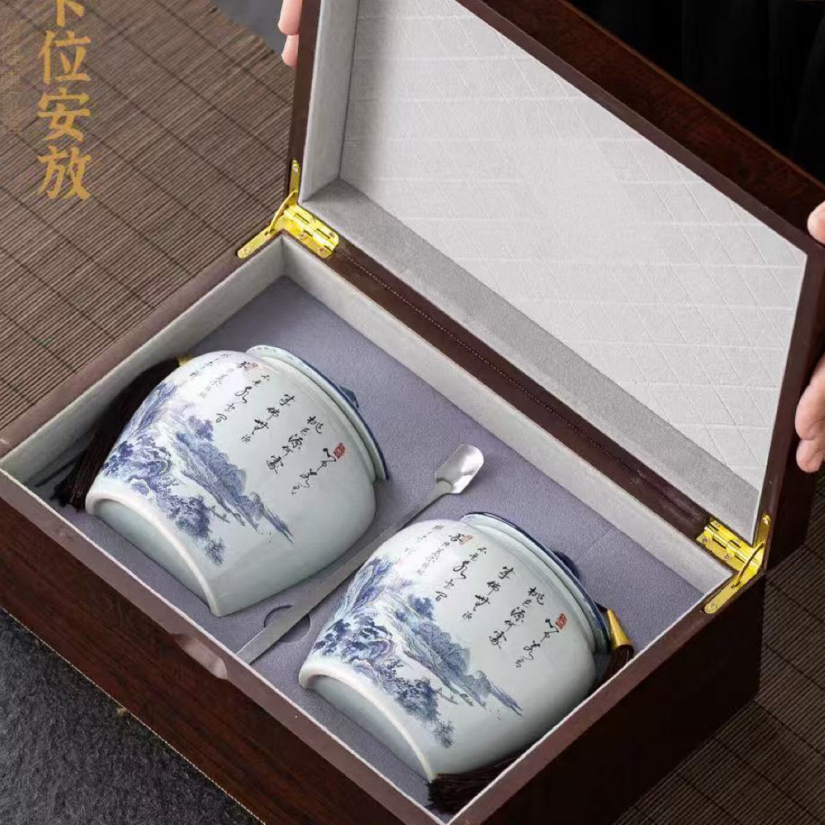 拍10套送一套茶具【福临门】实木特级小种红茶双陶瓷茶叶礼盒500克