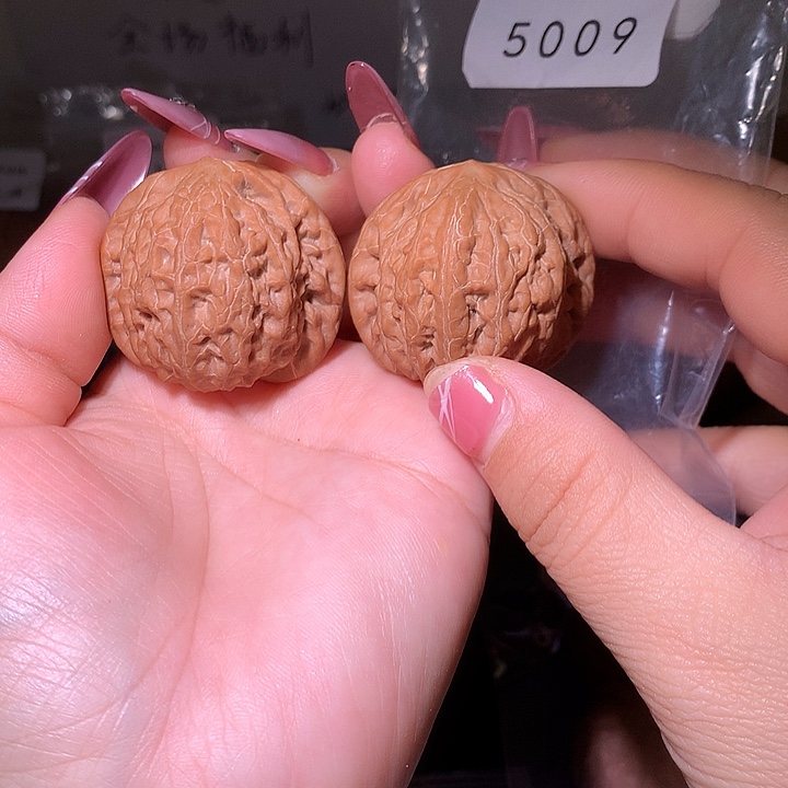 文玩核桃把件铁锤39➕