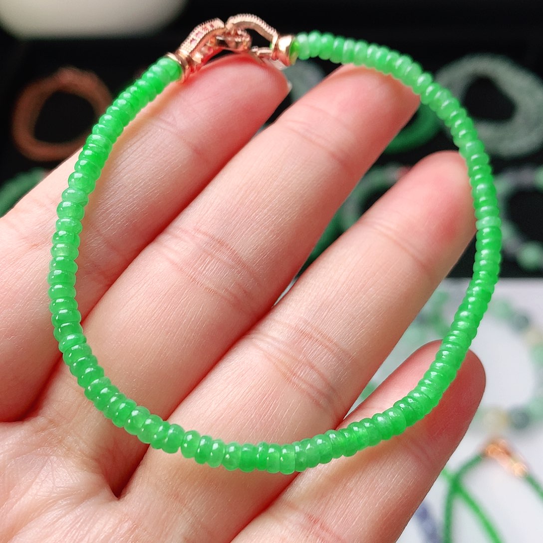 翡翠未镶嵌手链翡翠