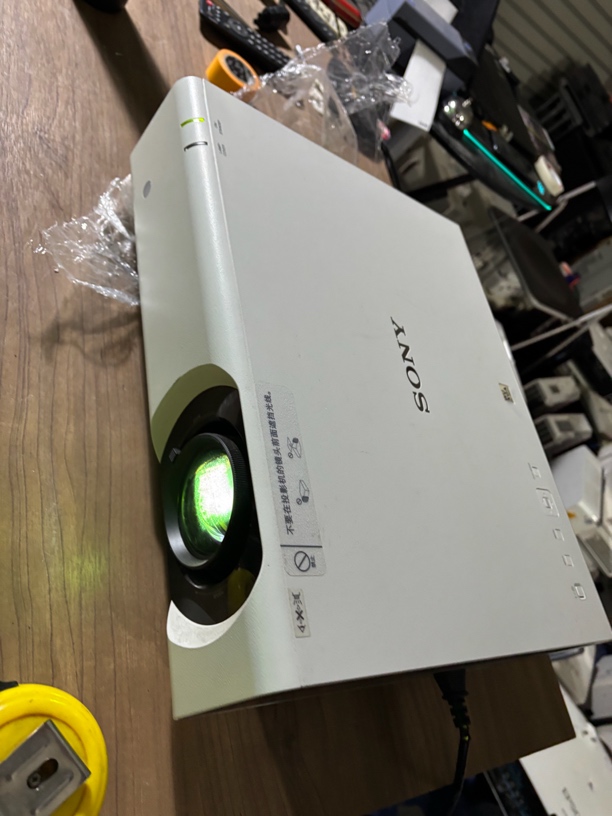 9新 Sony/索尼 二手 Sony 工程投影仪 运费自理