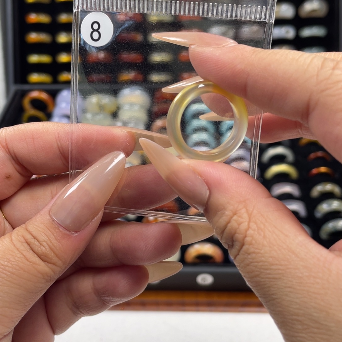 玛瑙/玉髓未镶嵌戒指8号港码14.5直径17