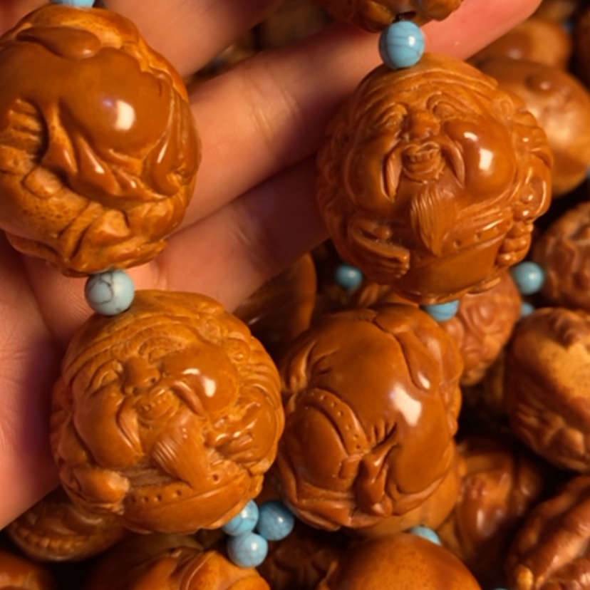 【闪购商品】橄榄核手串/手链小*哥精品核雕