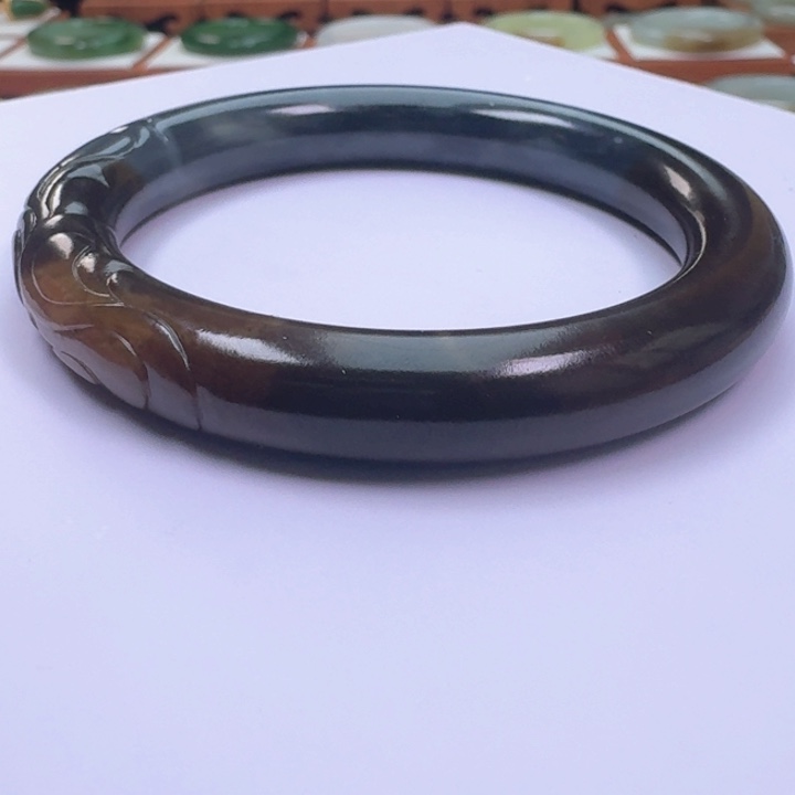 和田玉手镯未镶嵌拍前请仔细阅读购买协议