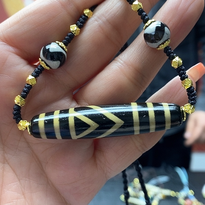 玛瑙/玉髓颈饰合金