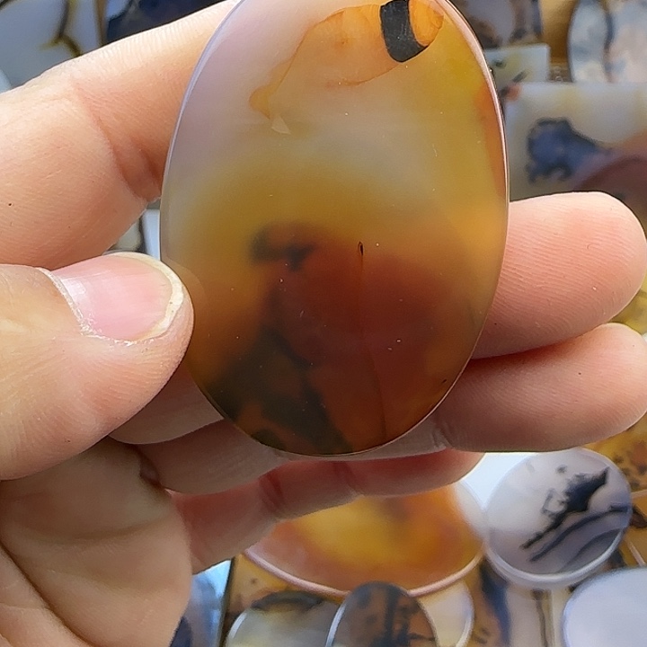 玛瑙/玉髓未镶嵌颈饰