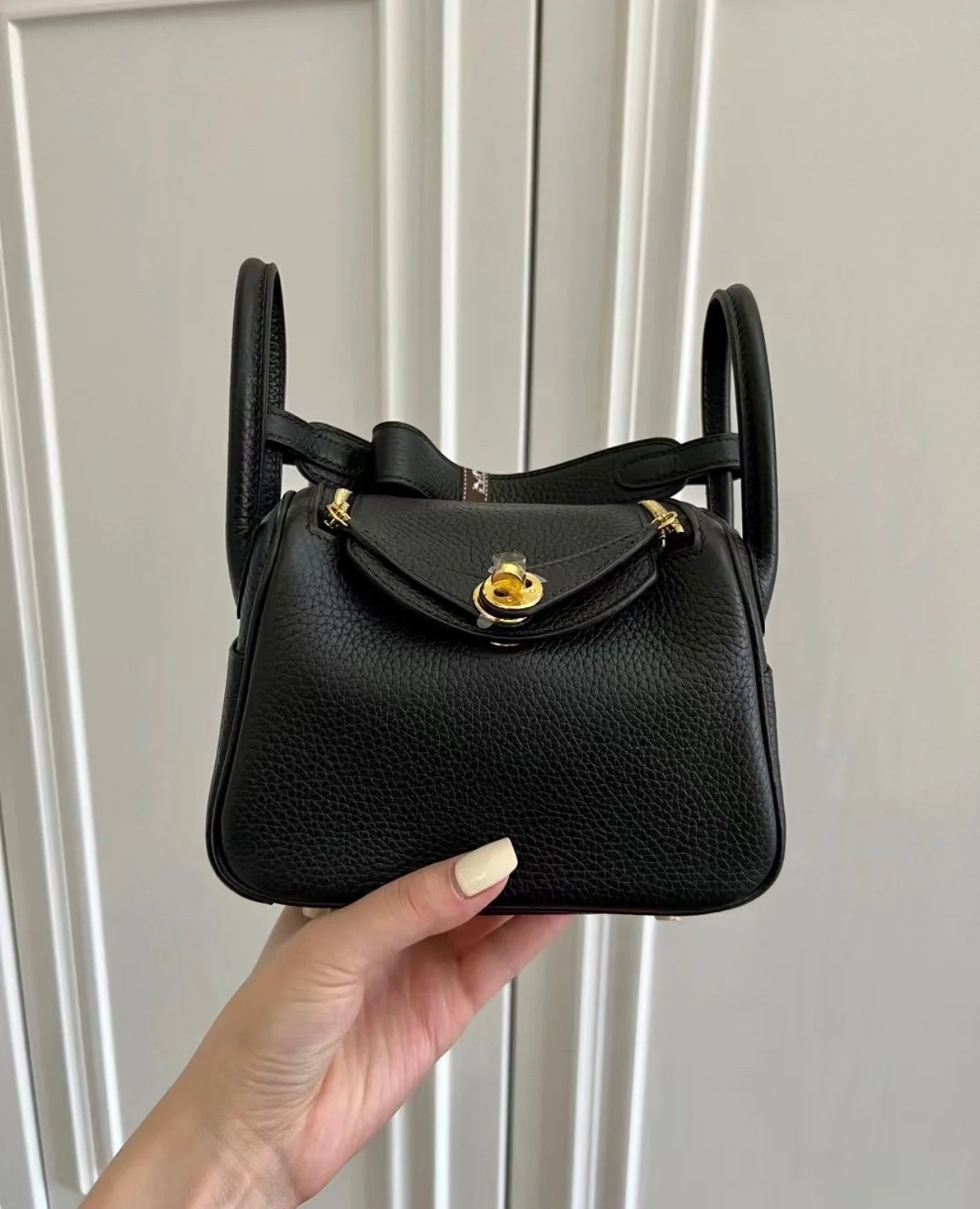 99新 Hermes/爱马仕 Hermes爱马仕黑金mini Lindy Z刻