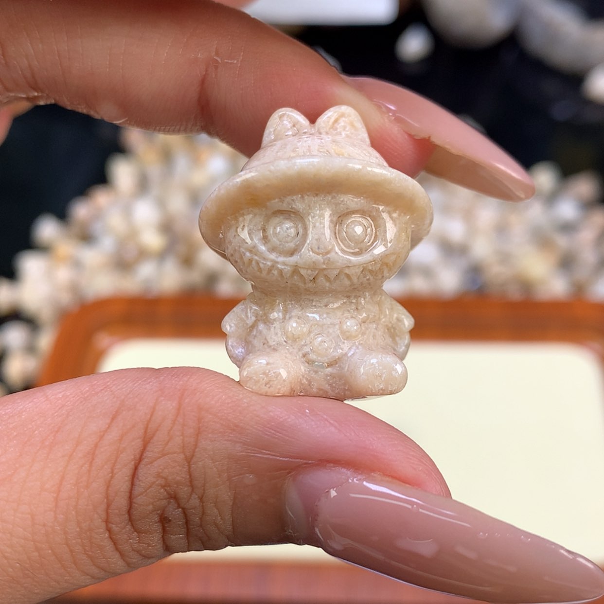 【闪购商品】颈饰未镶嵌硅化珊瑚（珊瑚玉）我***肉