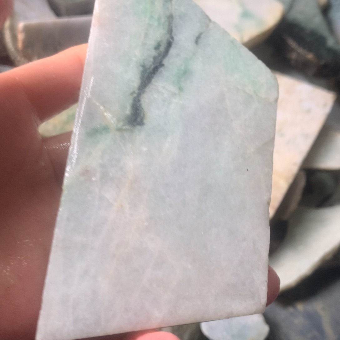 翡翠颈饰未镶嵌缅甸翡翠