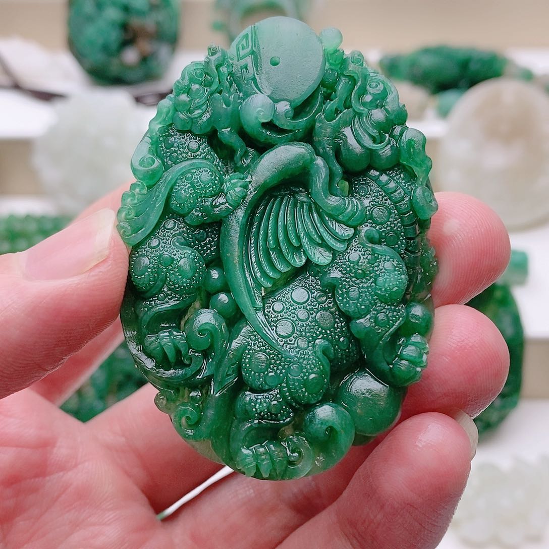 独山玉吊坠未镶嵌兰**界