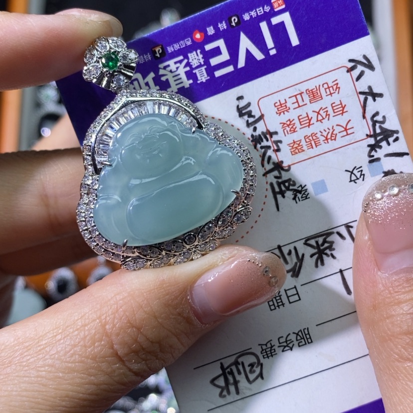 【闪购商品】翡翠颈饰未镶嵌天然