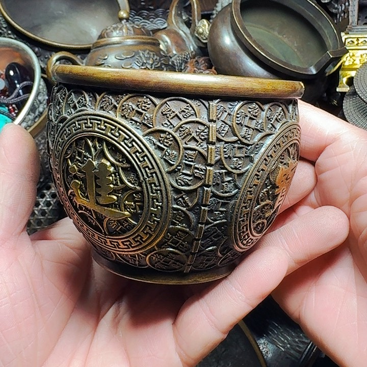 铜器摆件收收藏藏