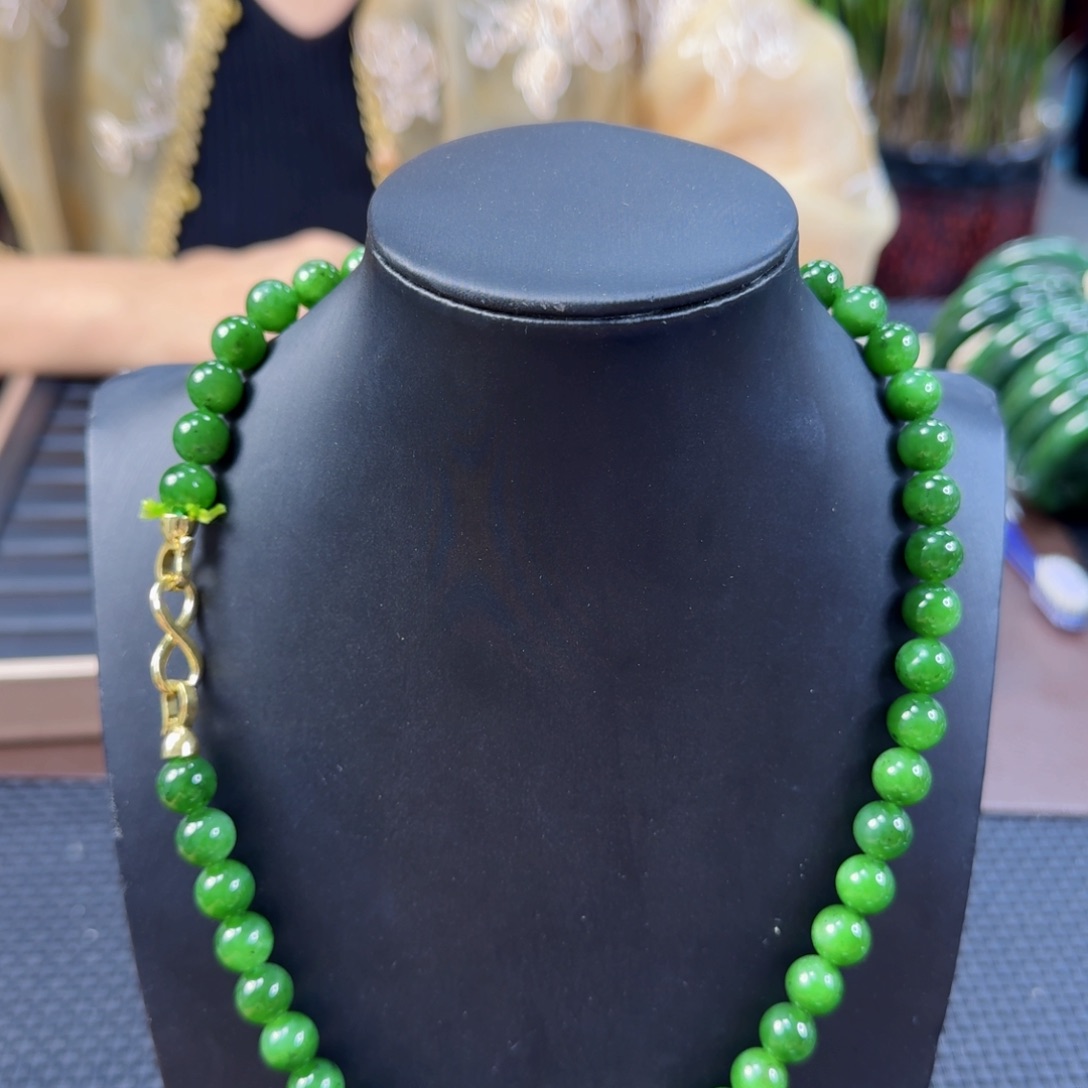 和田玉（碧玉）未镶嵌颈饰卡10