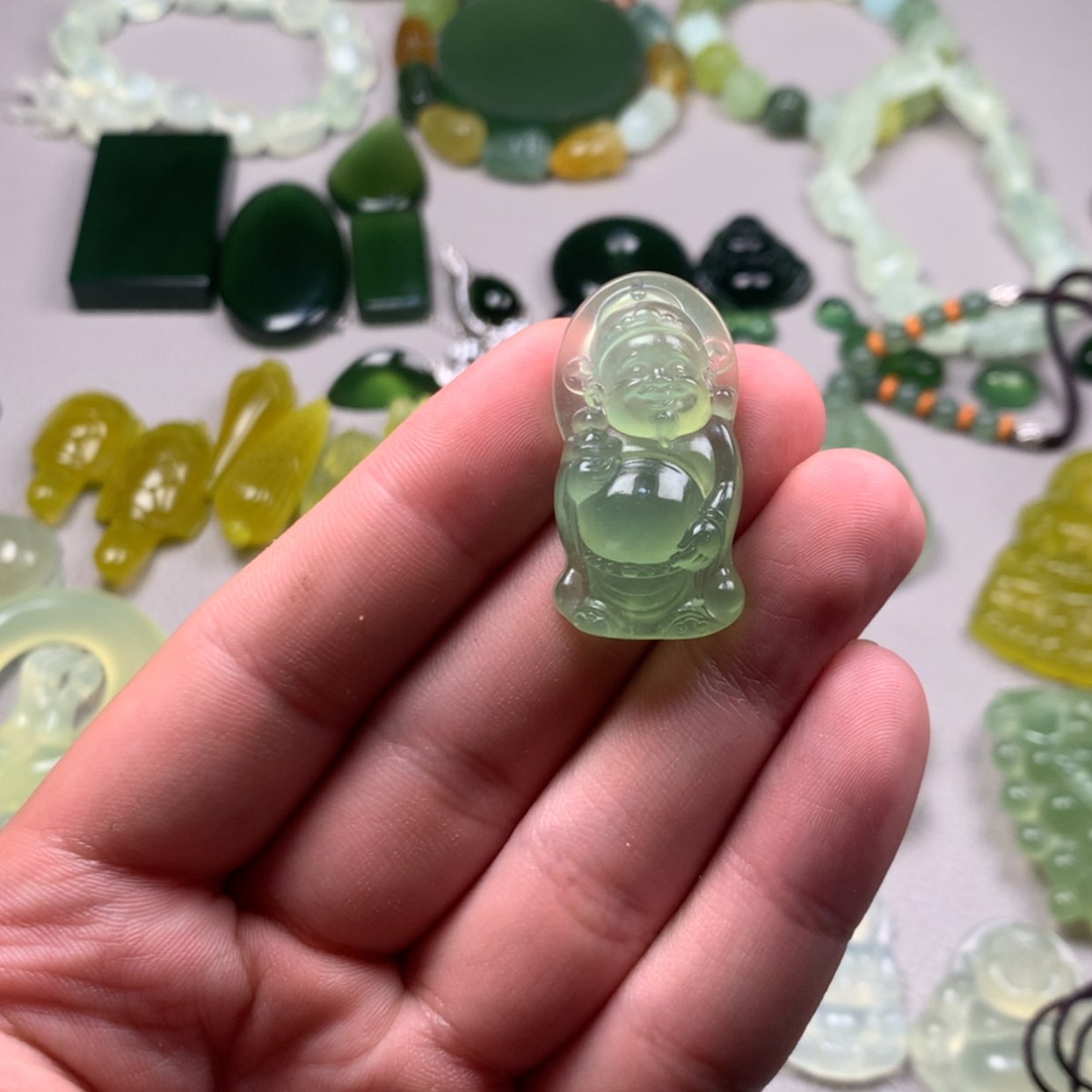【闪购商品】蛇纹石玉未镶嵌岫玉