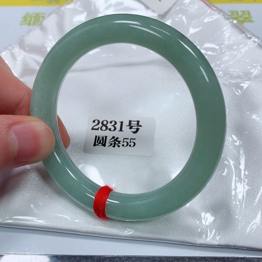 【闪购商品】翡翠手镯未镶嵌2831号