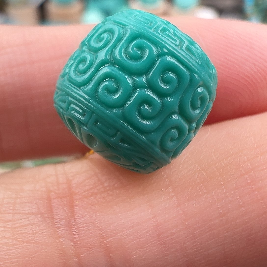 绿松石配饰未镶嵌