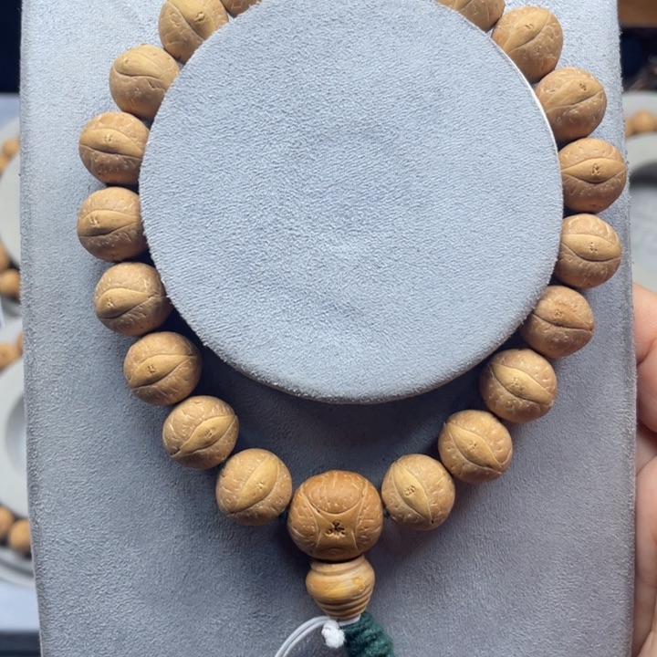 凤眼菩提吊坠手串 12.7-12.8 130