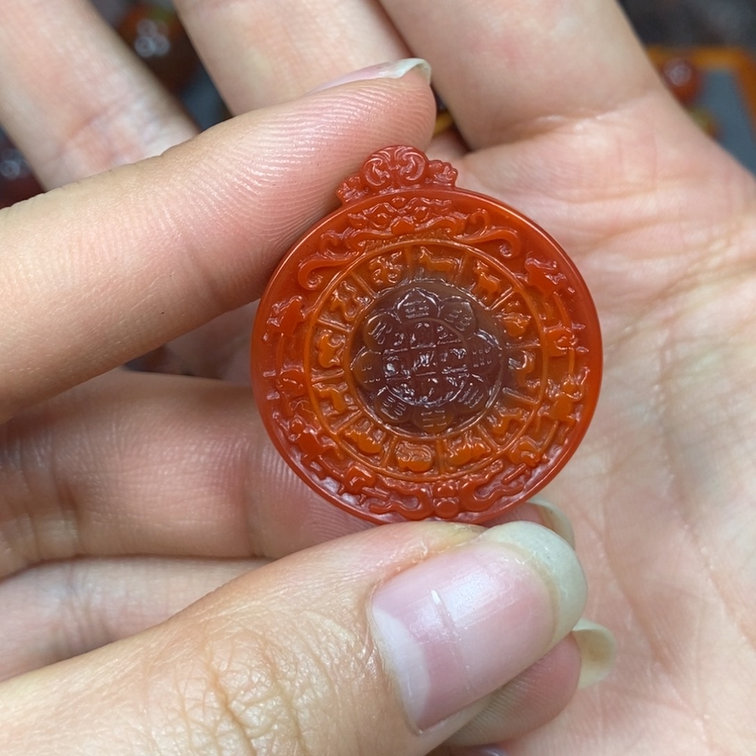 南红玛瑙挂件未镶嵌东*