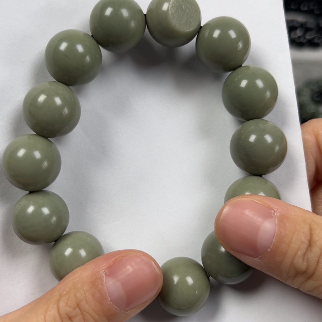 和田玉手链未镶嵌卡16圆珠