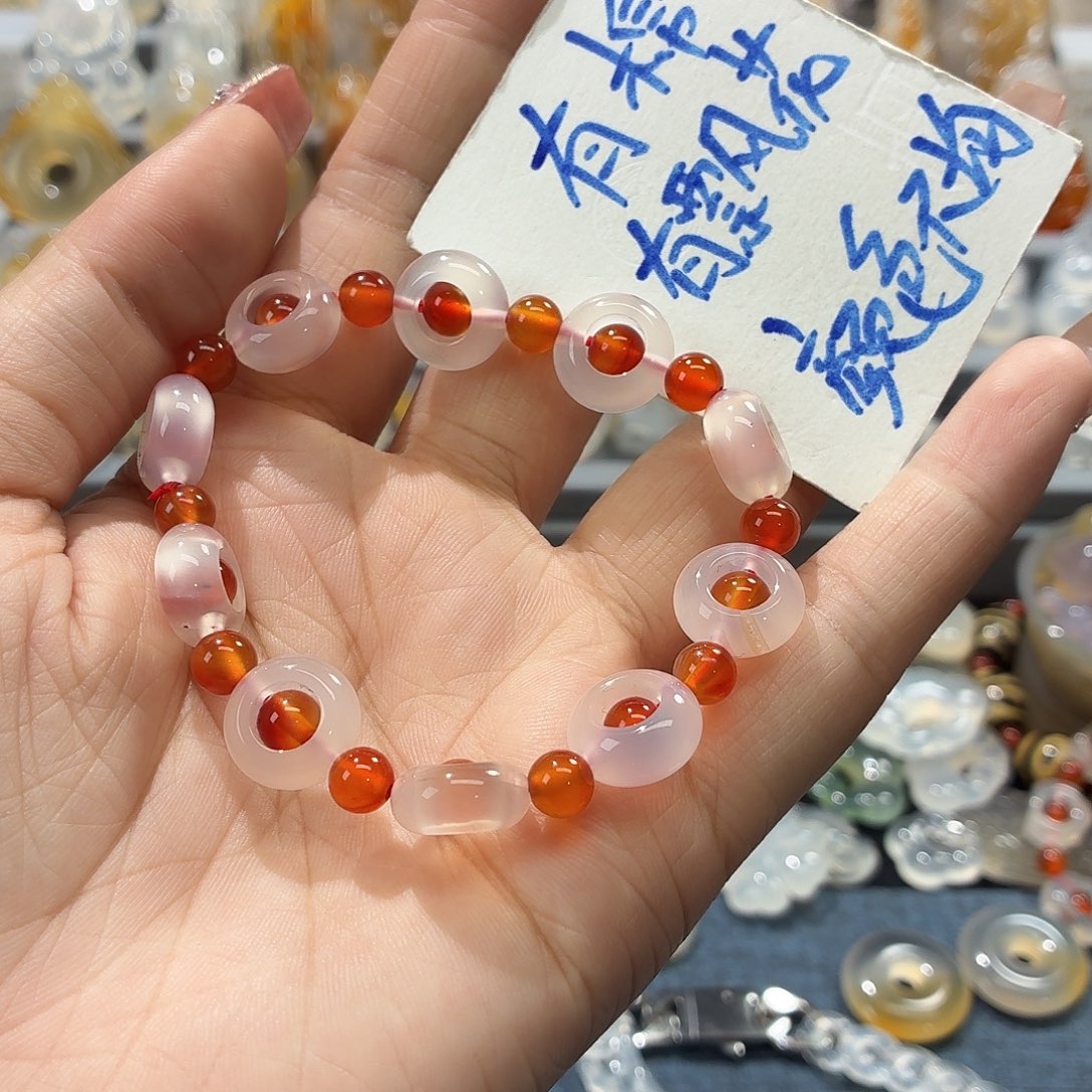 玛瑙/玉髓未镶嵌吊坠(不含链)